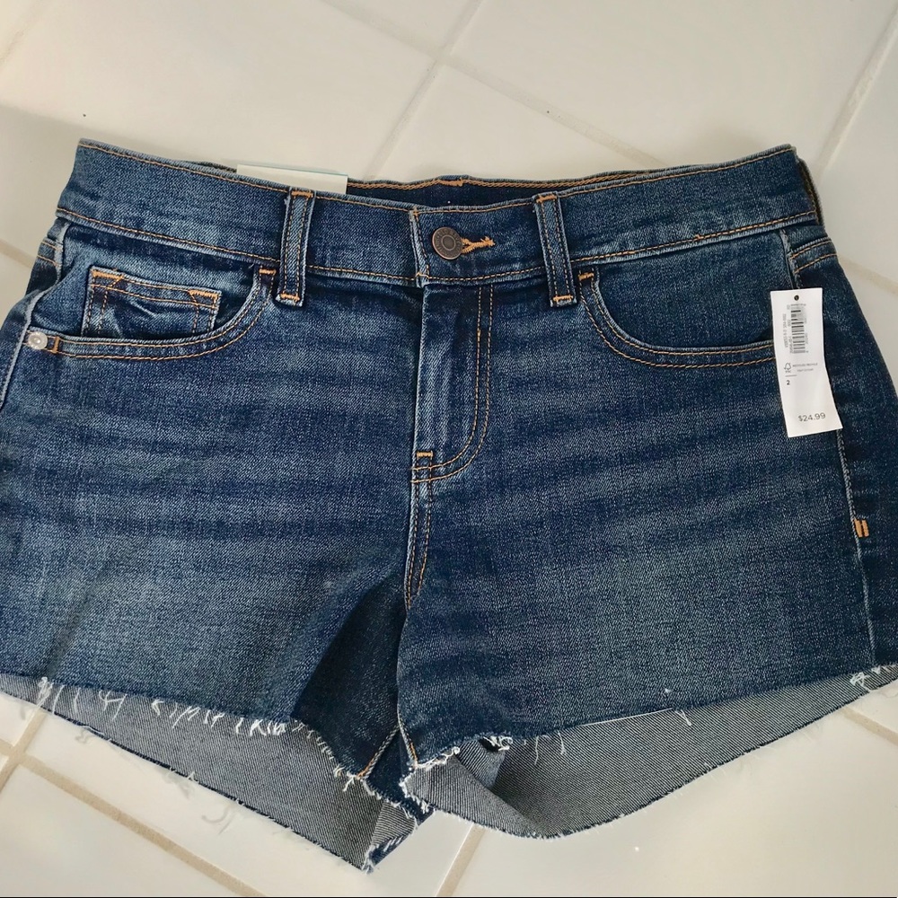 NWT Old Navy boyfriend shorts